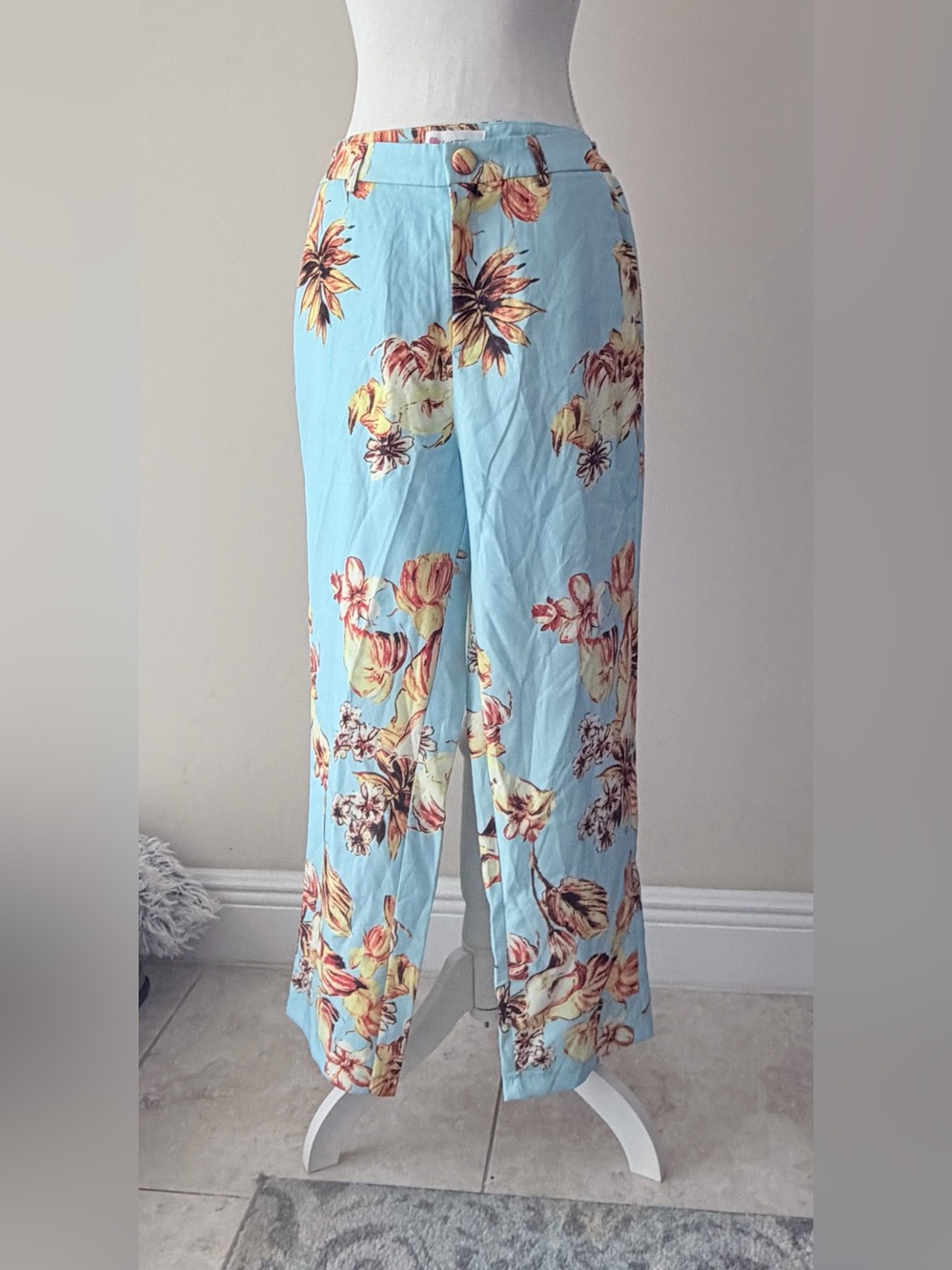L'ATISTE Light Blue Floral Wide-Leg Pants